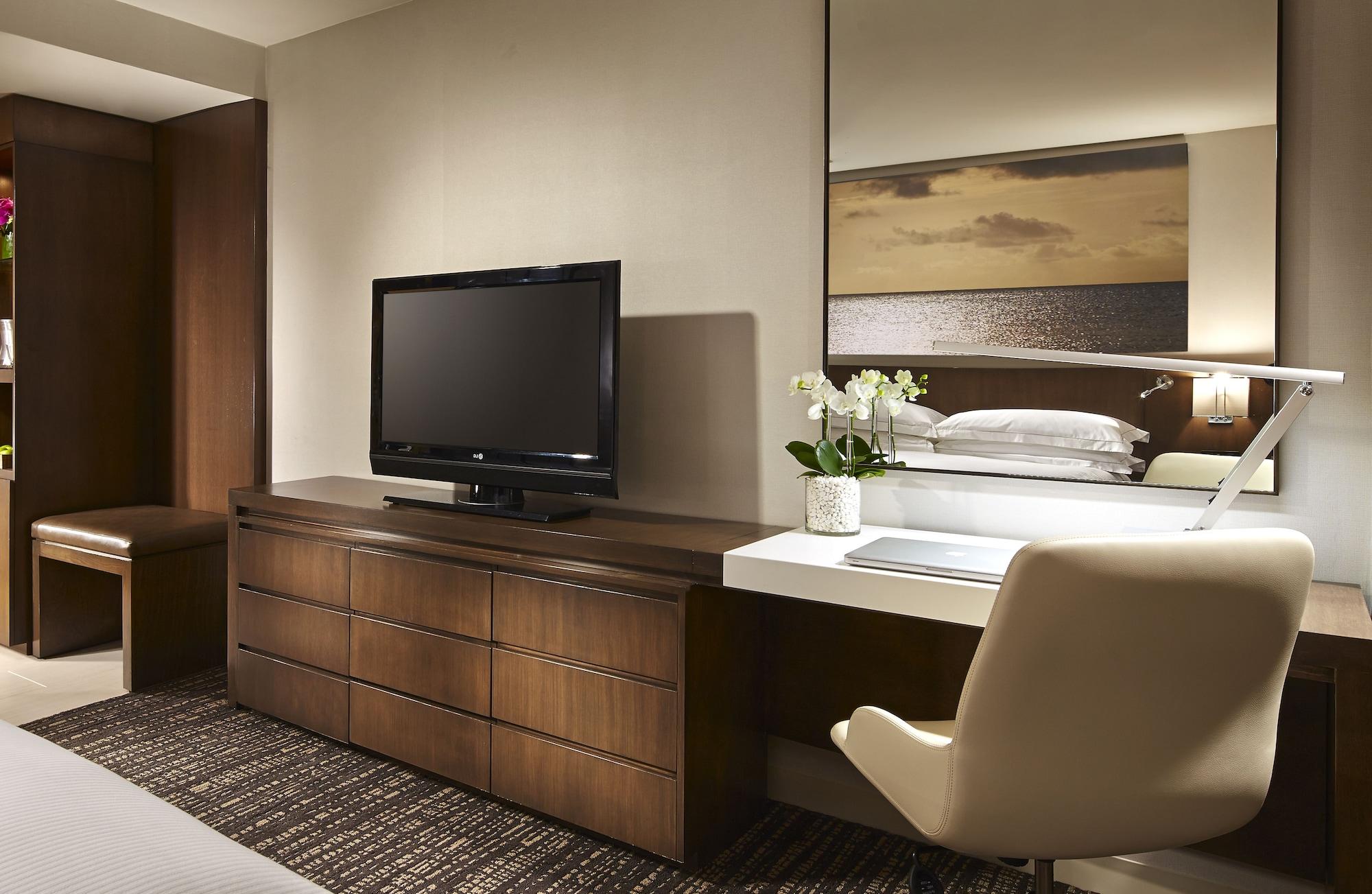 Hilton San Diego Mission Valley Экстерьер фото