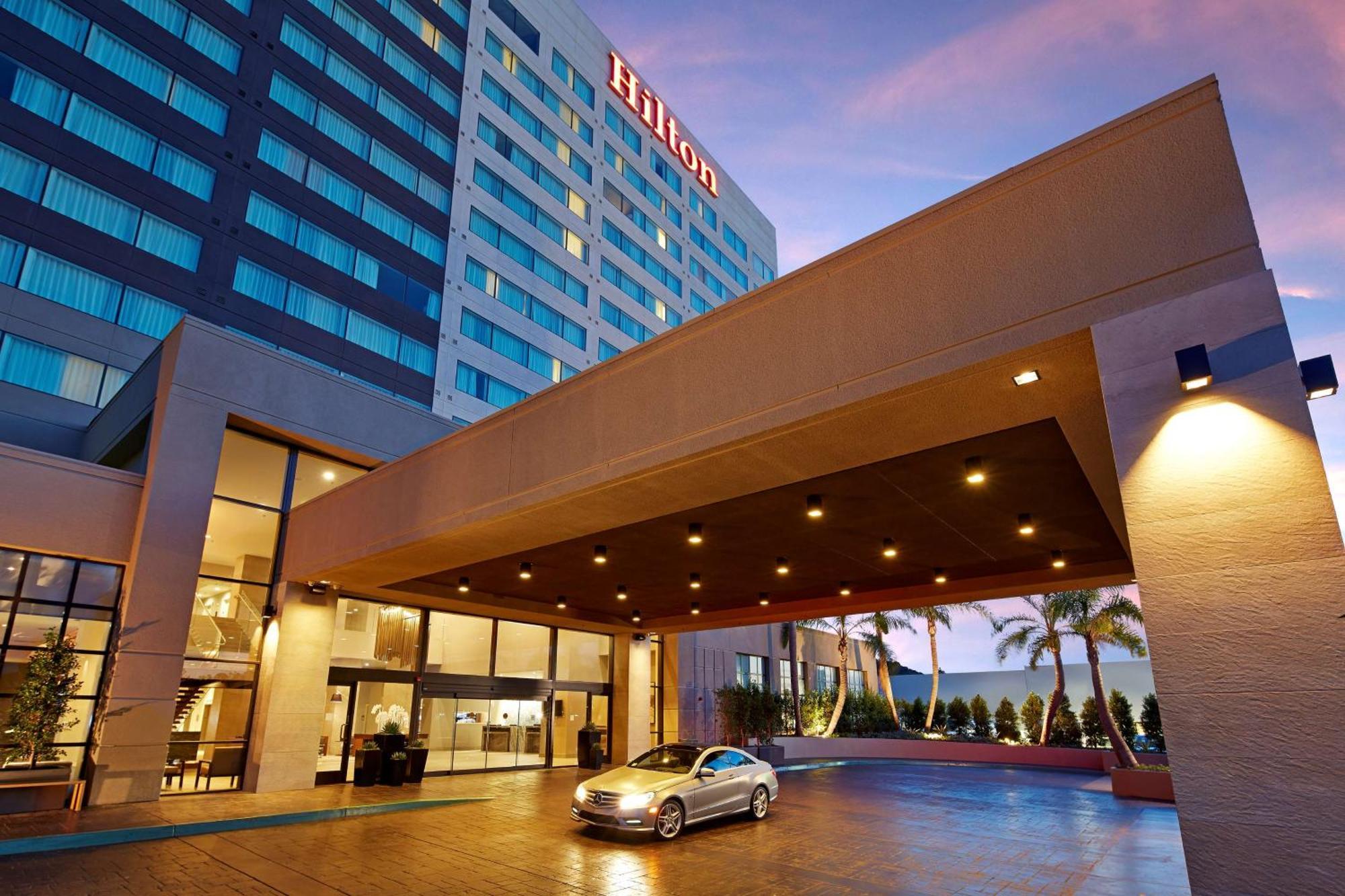 Hilton San Diego Mission Valley Экстерьер фото